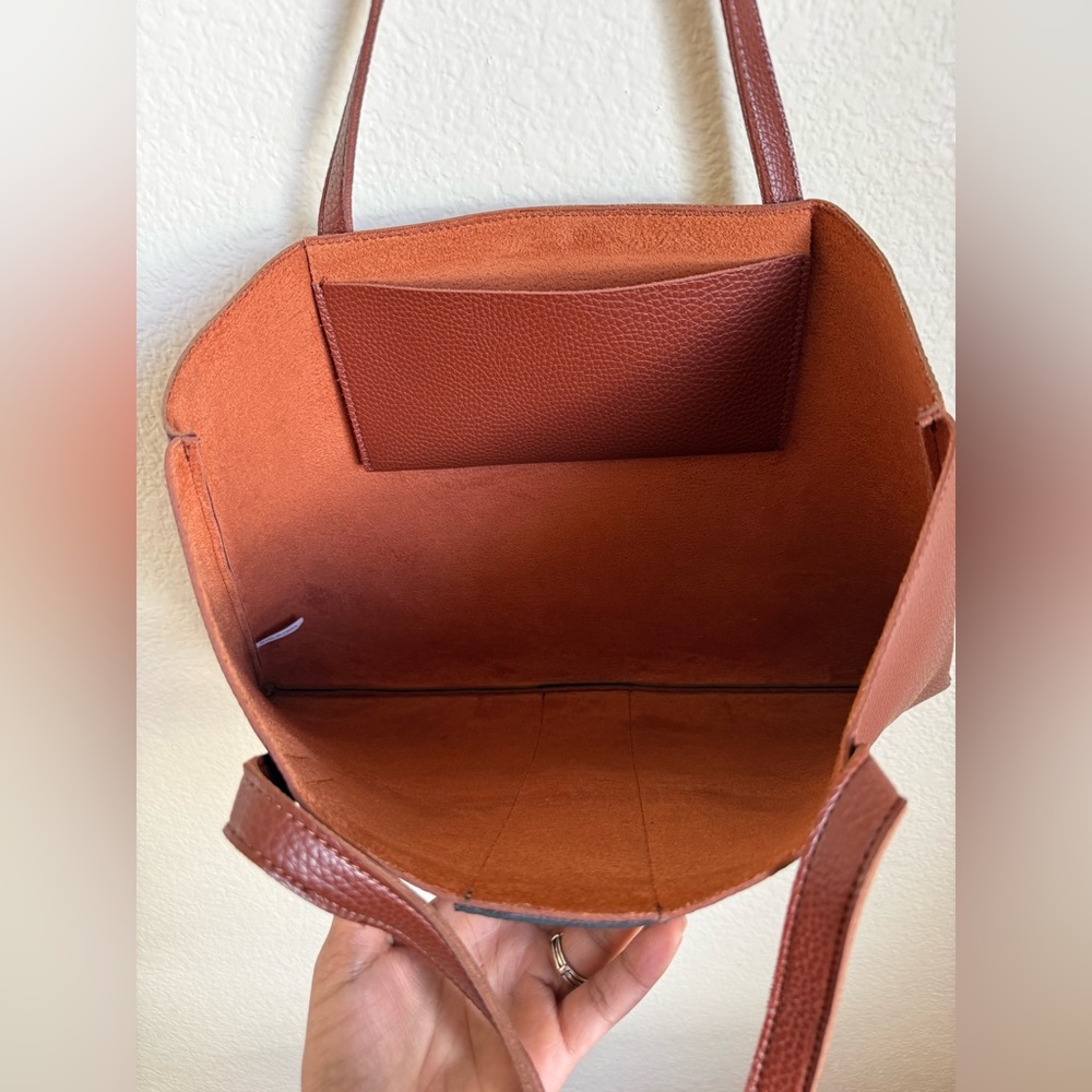 Vince Camuto Brown and Black Tote Bag/Dust Bag - Picture 4 of 7